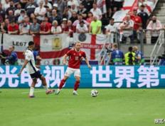 【168sports】1-1！欧洲杯爆冷，英格兰全队梦游，后防多次玩火，孙继海批评