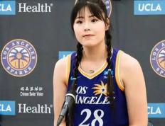 【168sports】女篮出局，李月汝摊牌发声，官宣决定，巴特尔支持，李梦祝福