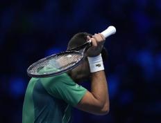 ATP年终总决赛：德约2比1战胜胡尔卡奇，保送辛纳晋级四强