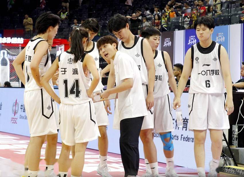 168sports-长春市第一〇八学校女子篮球队勇夺中国初中篮球联赛冠军