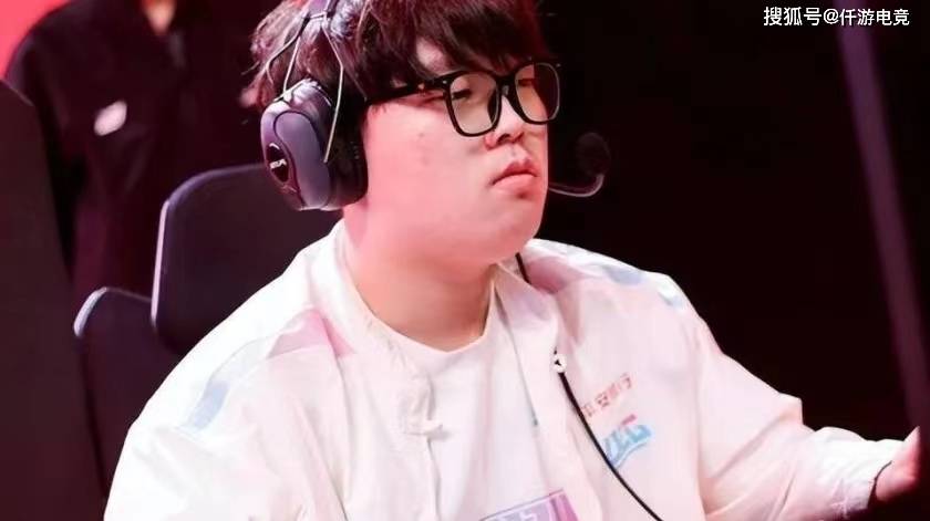 【168sports】Faker气得不想玩LOL！继晴天0-16后，又遇Bin剑魔0-9，Faker怒了