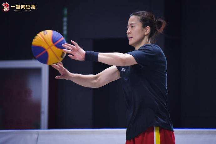 【168sports】正式复出！女篮王牌伤愈回归开练，成都站迎来首秀，全力备战奥运