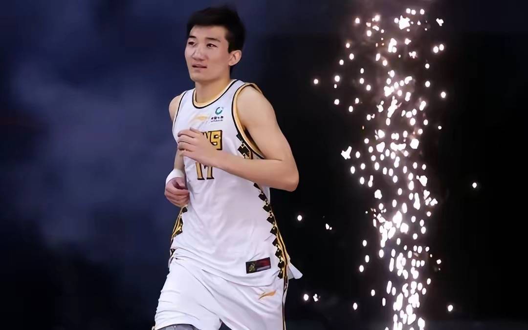 【168sports】锁定NBL大合同！孙铭徽，牛啊！不愧是中国男篮第一后卫…