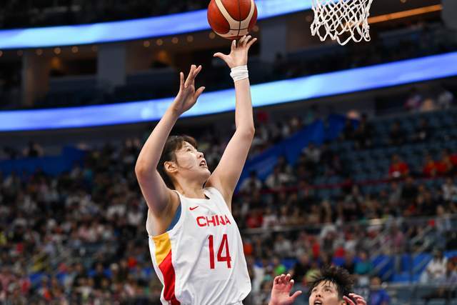 【168sports】FIBA评女篮首轮最佳表现：李月汝三项数据强势领跑 美国双核上榜