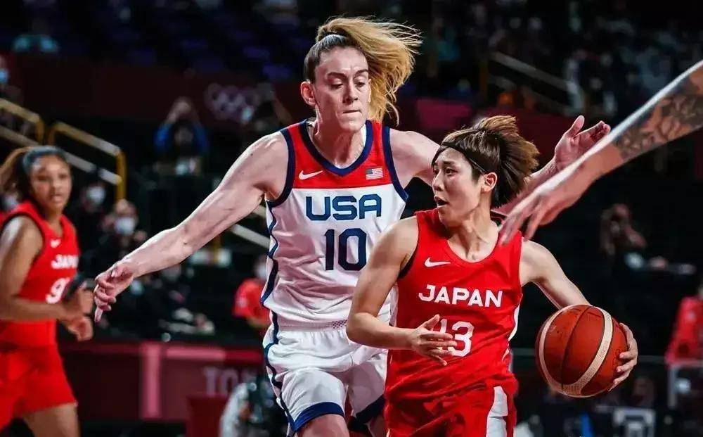 【168sports】奥运女篮小组赛：狂飙火力，美国女篮虎啸日本