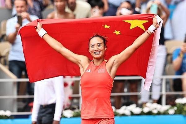 【168sports】突破历史！郑钦文首次奥运登顶 中国网球在快行道上加速前进