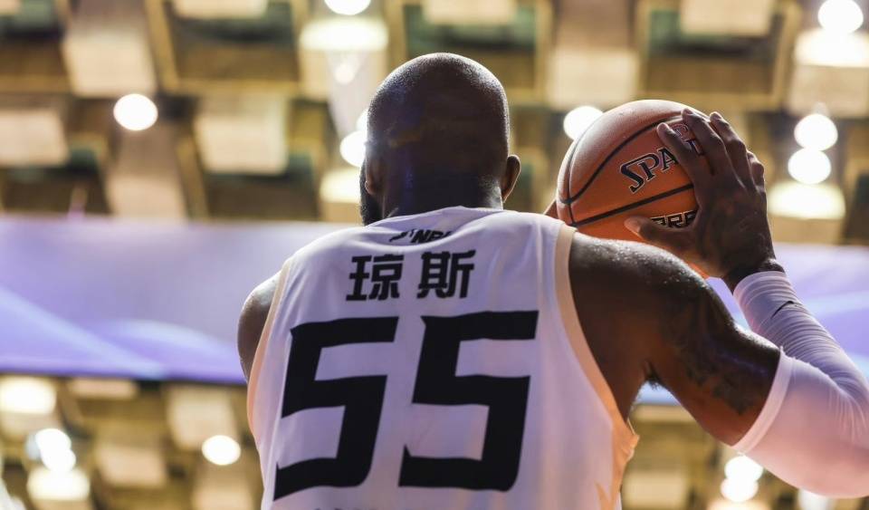 【168sports】朱松玮成得分王！NBL季后赛首轮：香港金牛队大胜江西赣驰队