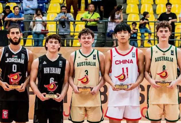 【168sports】U18男篮亚洲杯：澳大利亚统领，中国小将张博源崭露头角